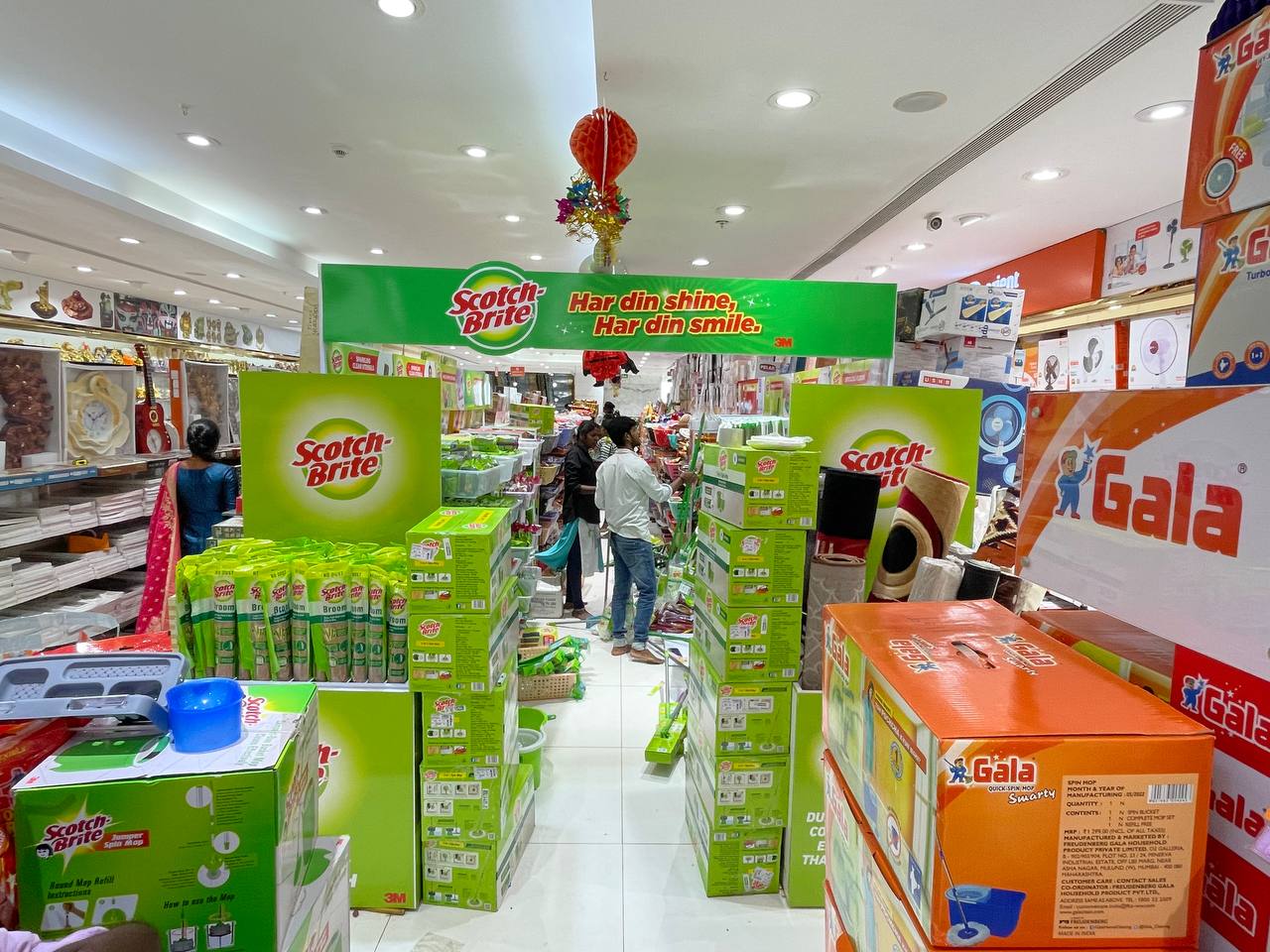 Saravana Store Padi - Branding