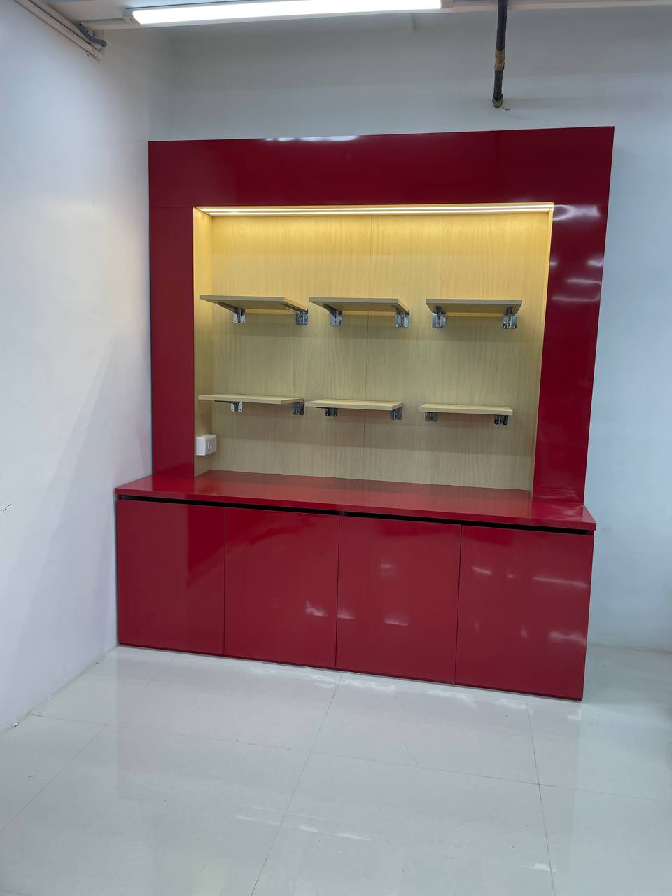 VV Mart, Sembakkam - Unit
